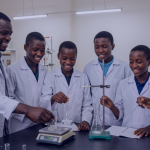 blue and white gradient geometric arrow best website investation youtube thumbnail (33)